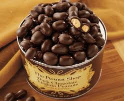 PEANUTS DARK CHOCOLATE